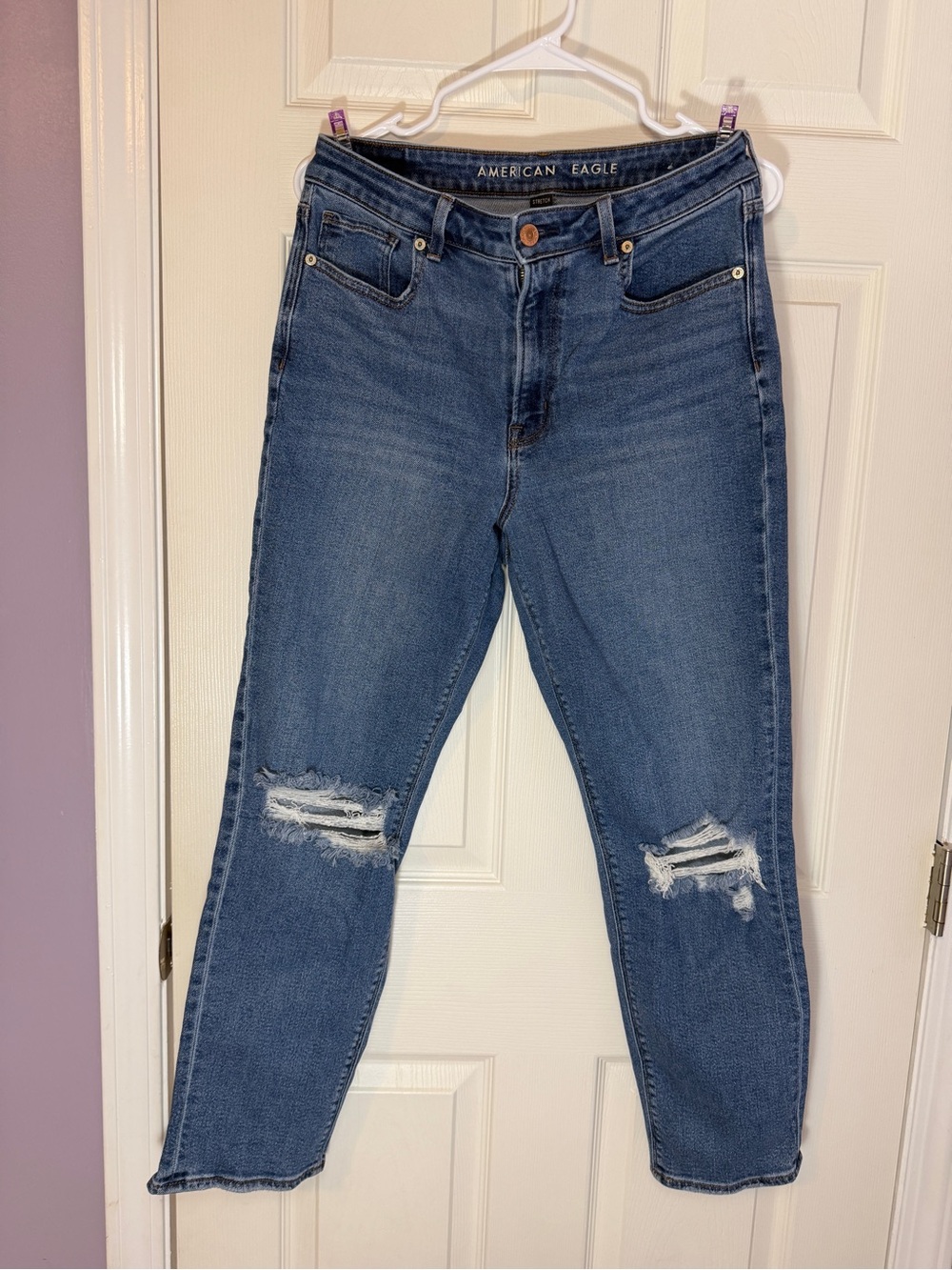American Eagle Outfitters Stretch High-Rise Ripped Mom Jeans - Blue